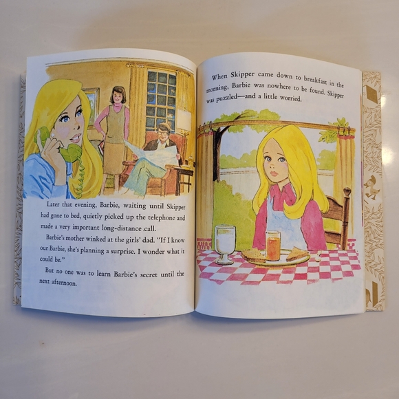 BARBIE LITTLE GOLDEN BOOK SuperStar Barbie The Fairy Princess 1977 - Picture 7 of 13